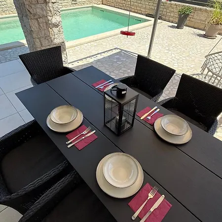 아파트 Istra Mare Private Pool & Parking