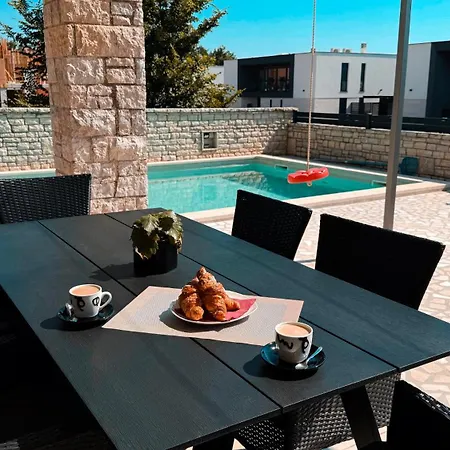 Istra Mare Private Pool & Parking