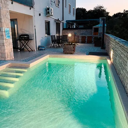 Istra Mare Private Pool & Parking
